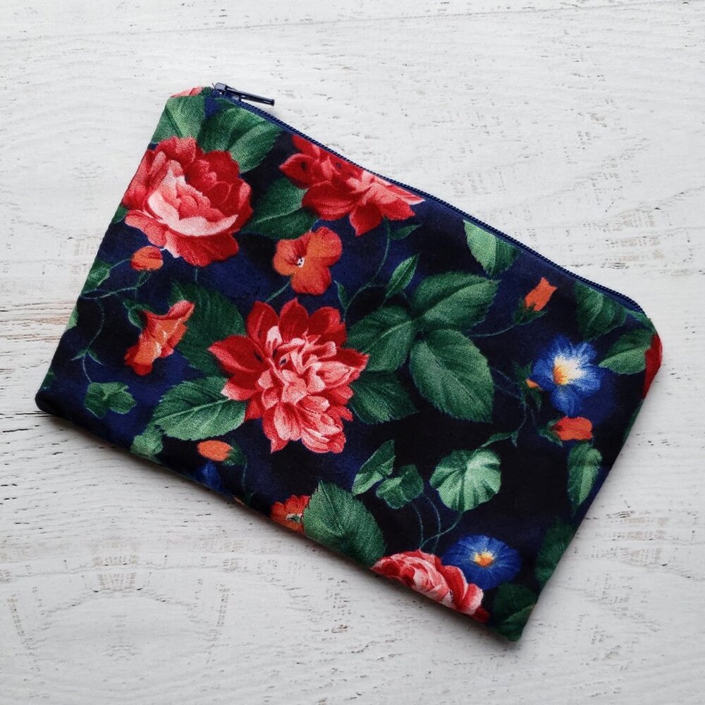 NEW! Red + Blue Floral Flower Classic Zip Zipper Pouch Bag Makeup Case